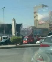 تحديث فرق الدفاع المدني تكافح الحريق المندلع قرب جامع رحيم مجيسر في منطقة الطالب…