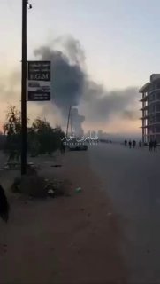 بالفيديو اشتباكات عنيفة بين عصابات الجولاني الارهابية وفصائل الدروز في اطراف مدي…