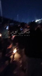 بالفيديو  أهالي مدينة الكوت يشعلون شموع الحزن قرب موقع حادث حريق الهايبر ماركت ل…