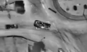 جيش العدو الصهيوني ينشر مشاهد لغارات نفذها على اهداف في جنوب سوريا…