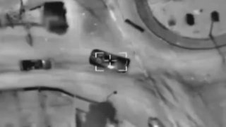 جيش العدو الصهيوني ينشر مشاهد لغارات نفذها على اهداف في جنوب سوريا…