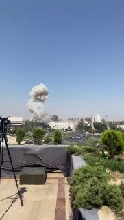 غارة ثانية لطائرات الاحتلال الصهيوني على مبنى رئاسة الأركان بدمشق التابع لعصابات…