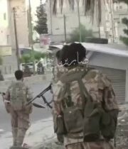 رمي عشوائي داخل احياء مدينة السويداء من قبل عصابات الجولاني الارهابية…