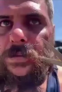 اهانة وتنكيل بالمدنيين الدروز في السويداء وحلق شواربهم على يد عصابات الجولاني ال…