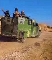 عصابات الجولاني الارهابية تحاول الدخول إلى وسط المدينة بالتزامن مع قصف المدنيين …