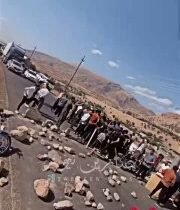 بالفيديو تظاهرات في قضاء خليفان بمحافظة اربيل  بسبب تردي تجهيز الكهرباء لسكان ال…