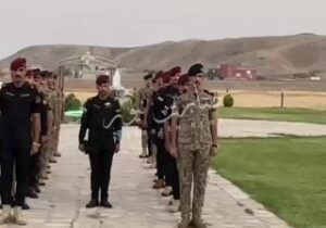 بالفيديو مجموعة من خريجي الكلية العسكرية الدورة 113 يقدمون فروض الولاء والطاعة ب…