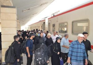 تسيير قطار  لنقل الزوار الايرانيين من البصرة إلى كربلاء المقدسة
